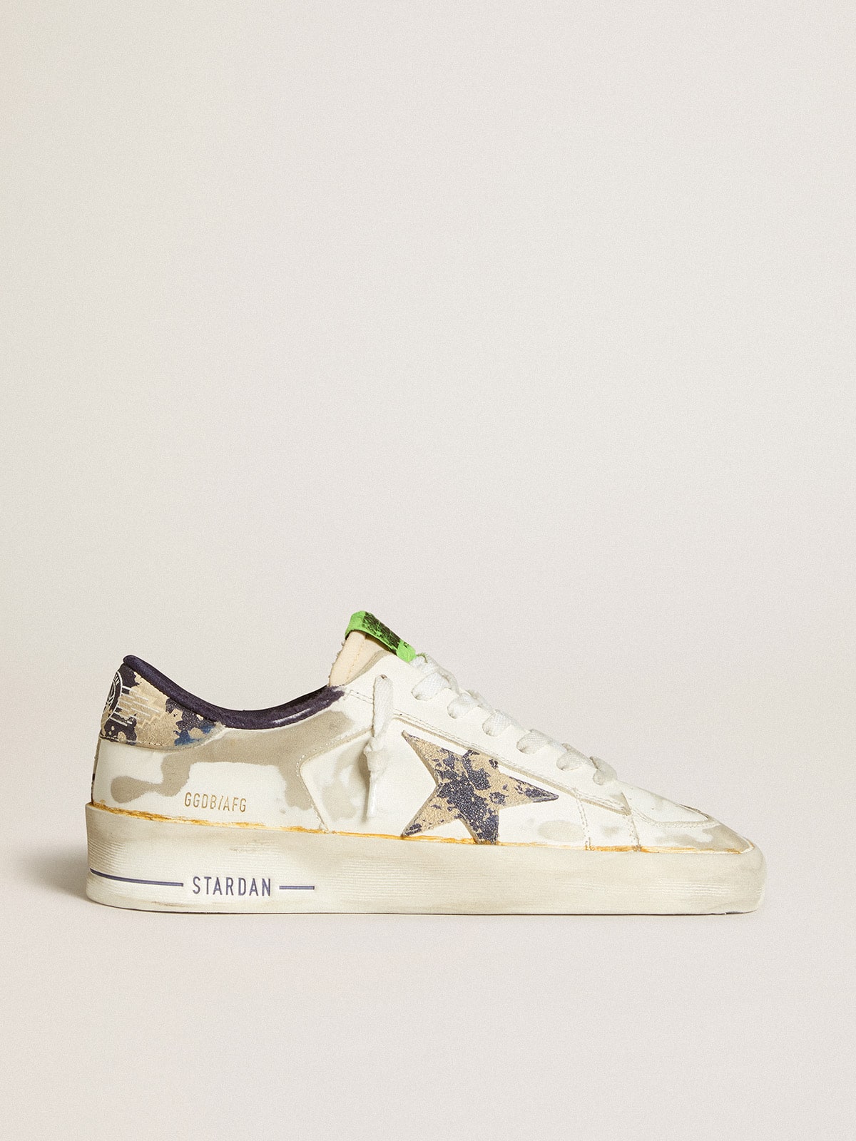Women’s Stardan LAB in white leather with a camouflage star and heel tab
