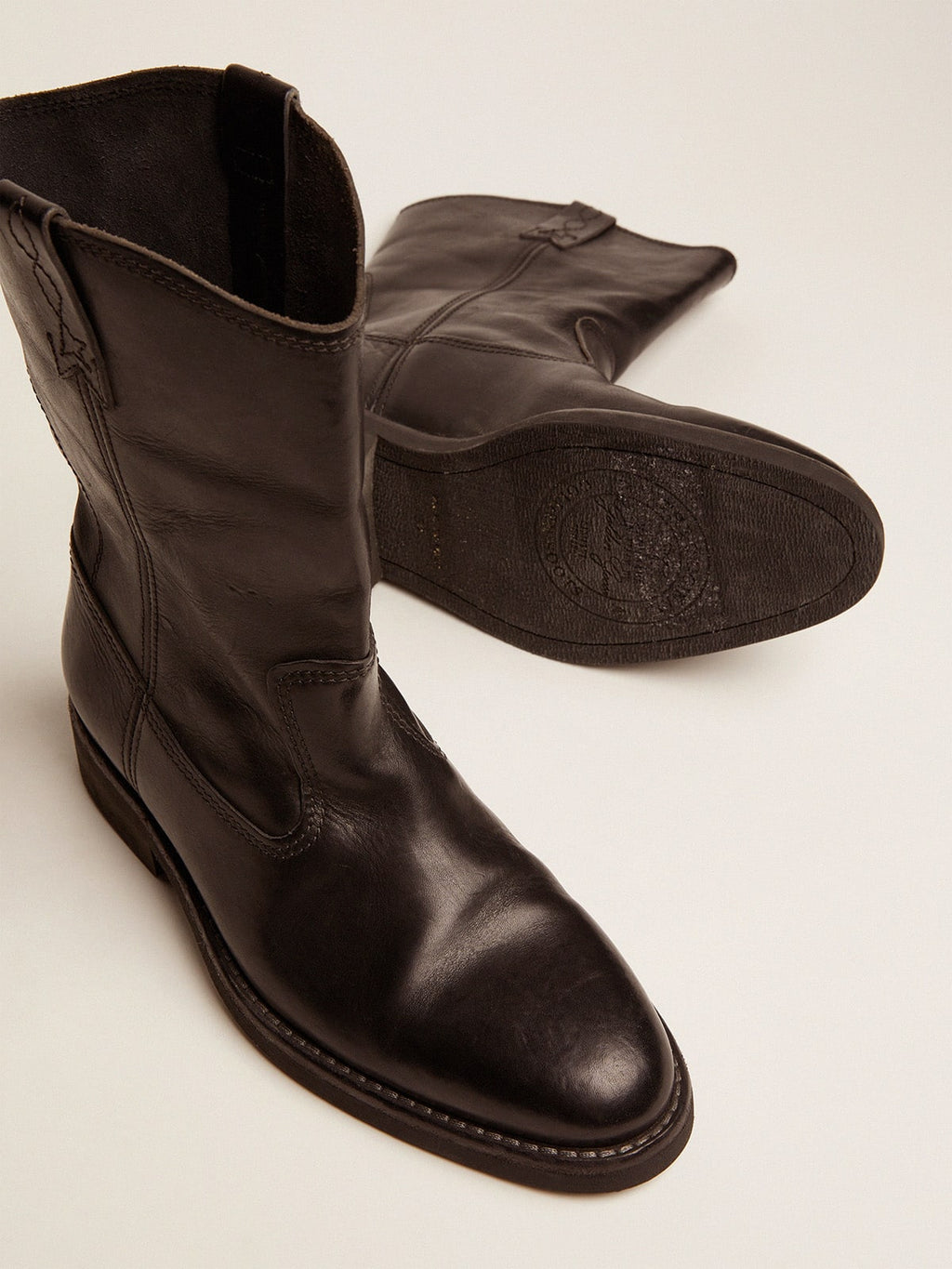 Biker boots in black leather