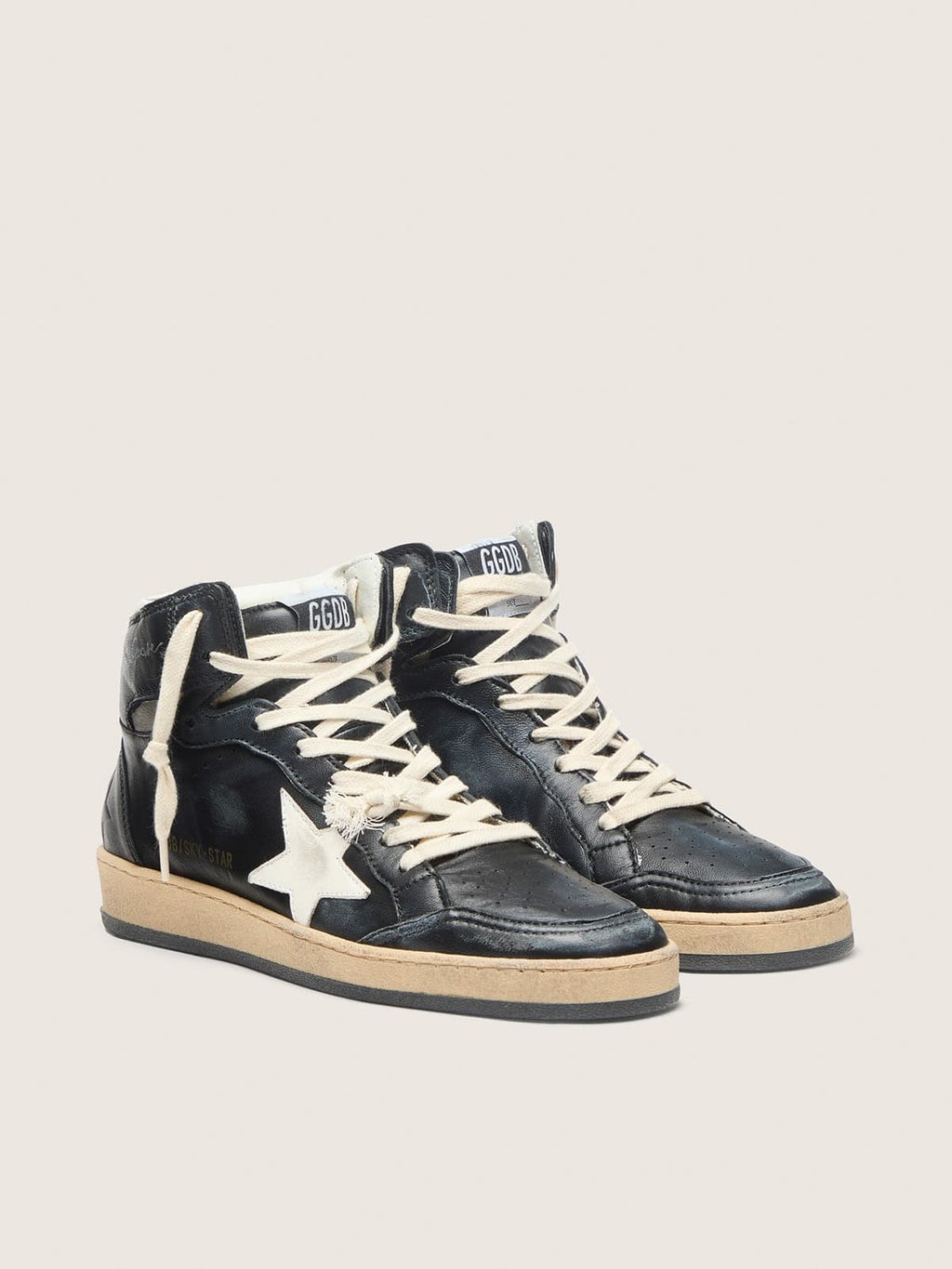 Women's Sky-Star in black nappa with white star