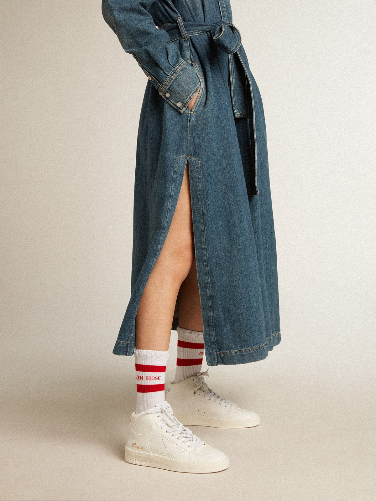 Women’s bio-based Mid-Stardan with white star and heel tab