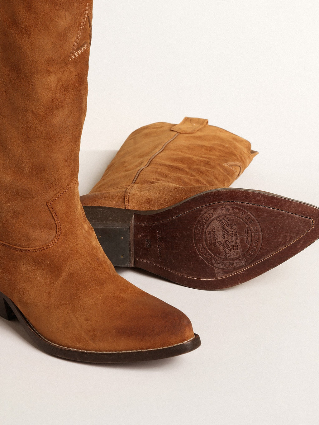 Wish Star boots in cognac suede with tone-on-tone inlay star