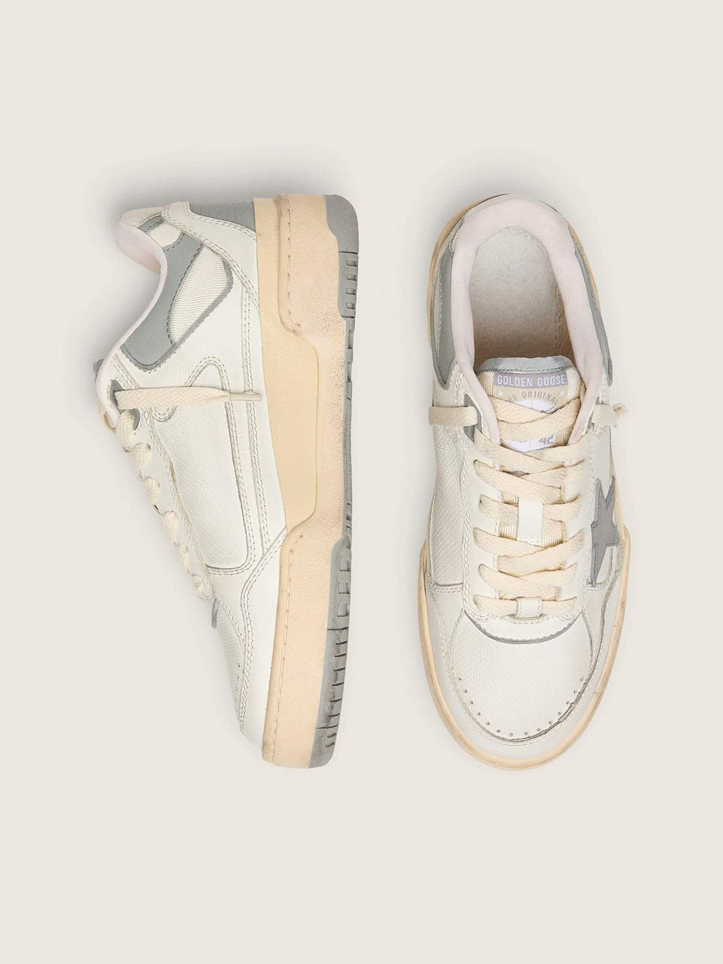 Women’s Forty2 with grey star and white leather heel tab