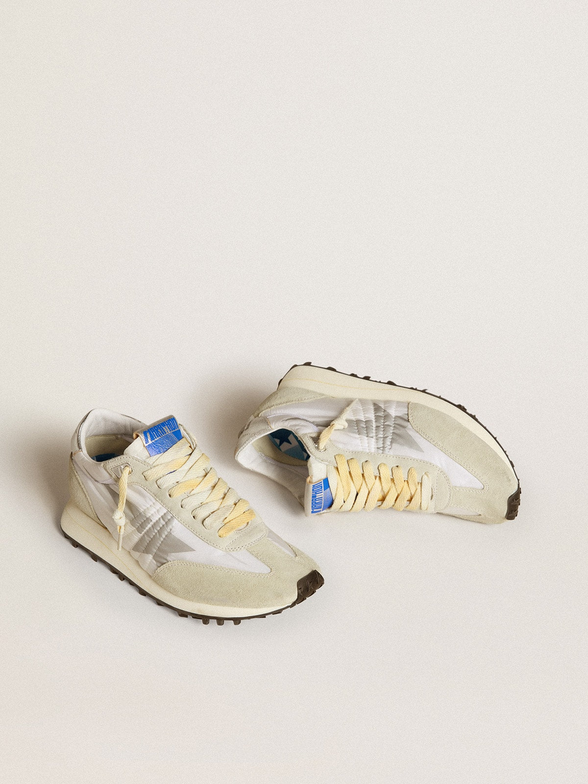 Women’s Marathon with white nylon upper and silver star