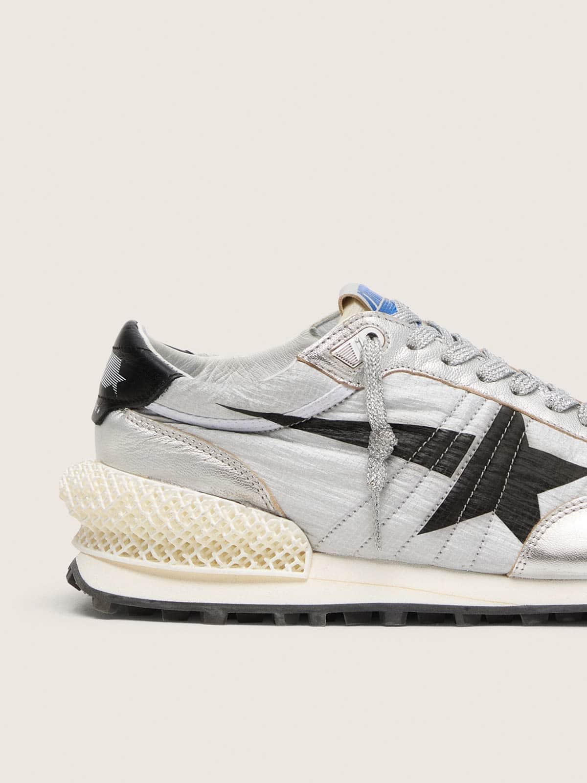 Women’s Marathon with silver ripstop nylon upper and black star