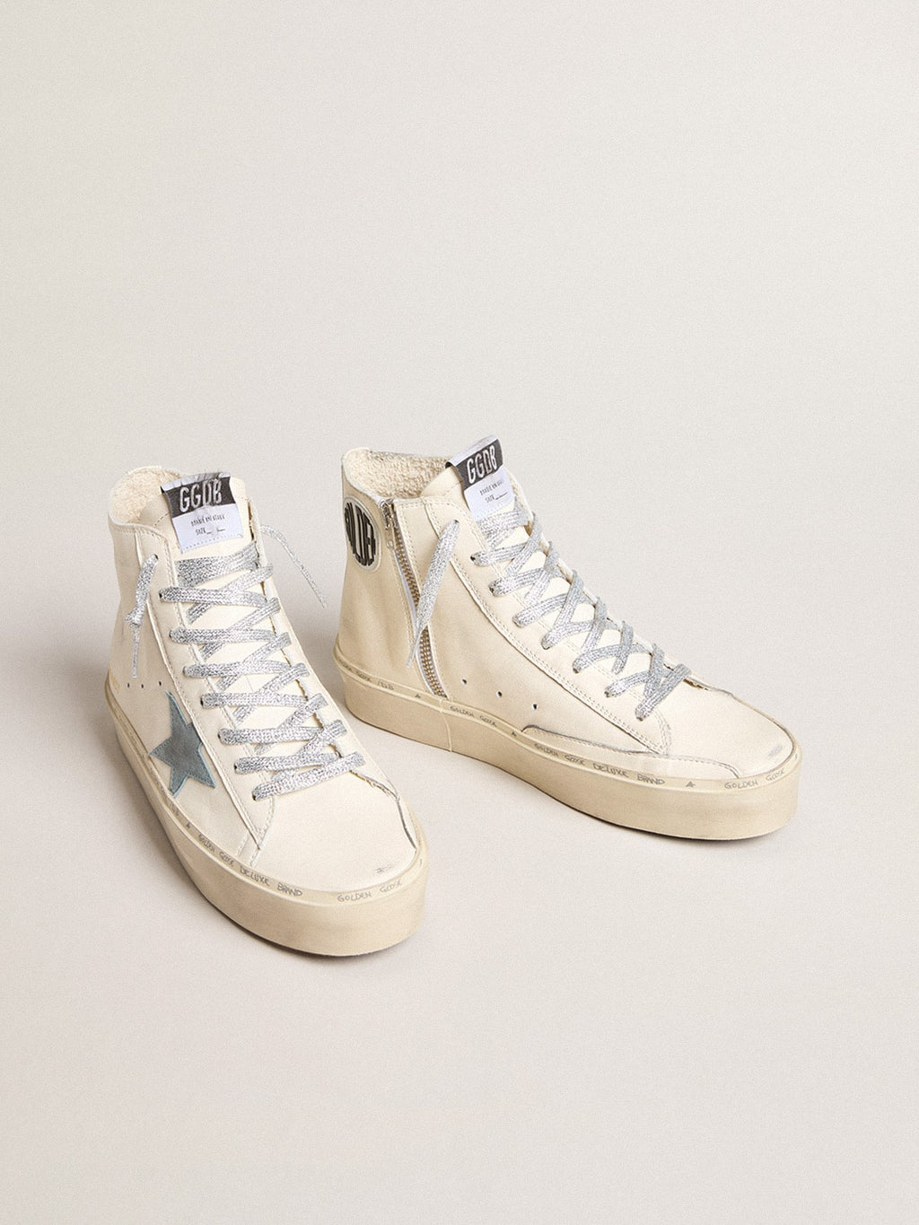 Francy Penstar in white nappa leather with powder-blue suede star