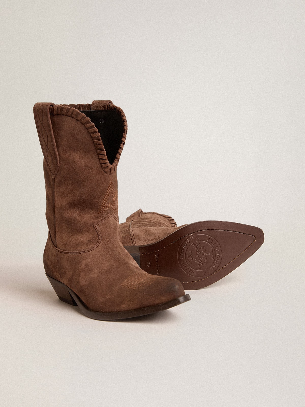 Low Women’s boots in dark brown washed suede