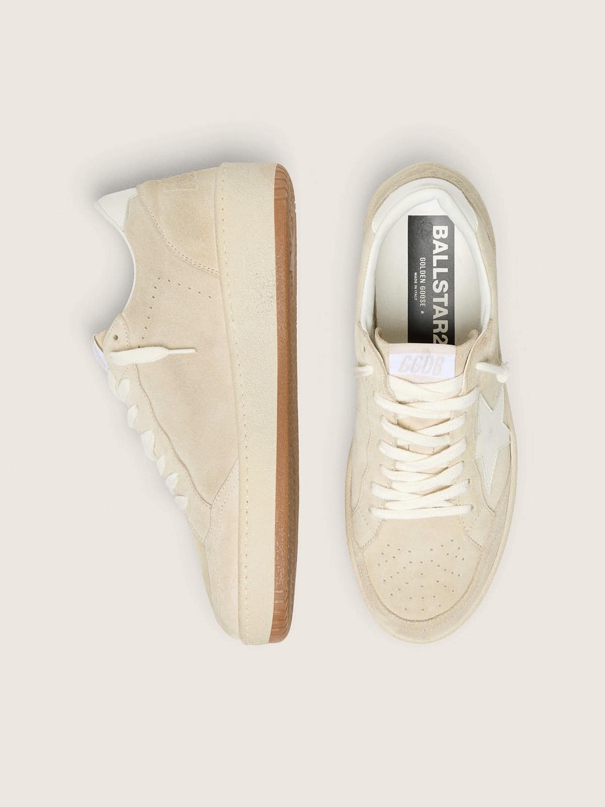 Ball Star in beige suede with white leather star and heel tab