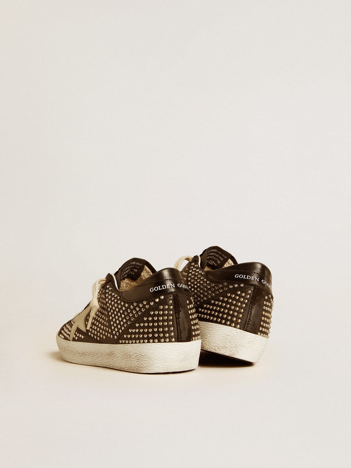 Women’s Super-Star in studded black nappa with white leather star