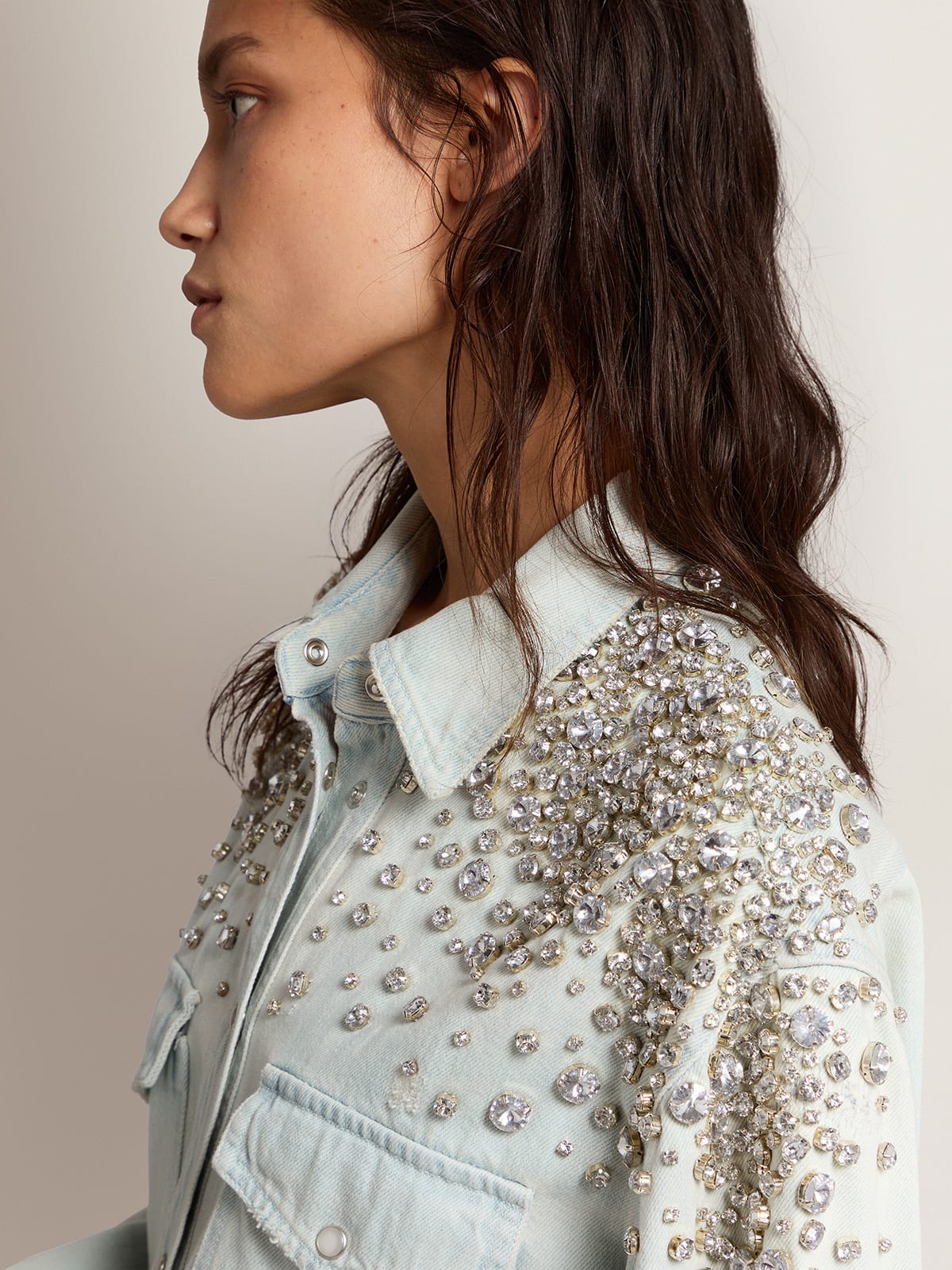 Women's bleached boyfriend shirt with cabochon crystals