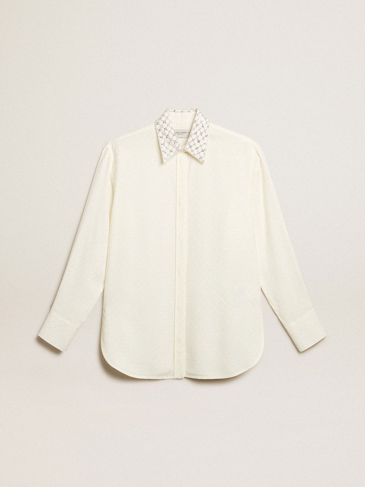 Shirt in vintage white with jacquard design and embroidery