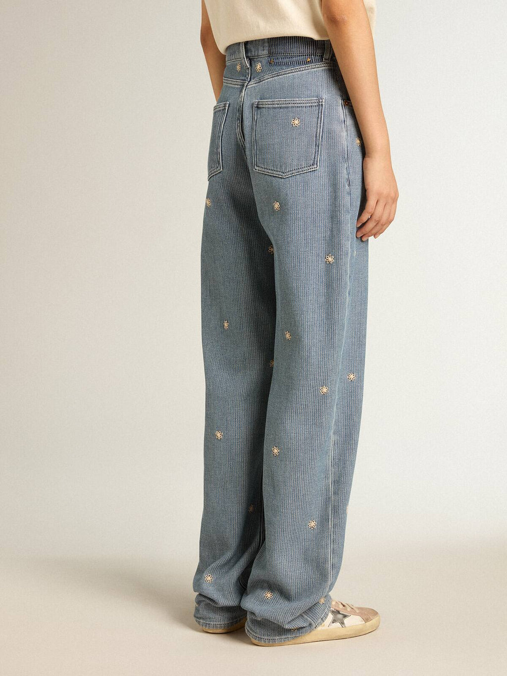 Women’s cotton denim pants with floral embroidery