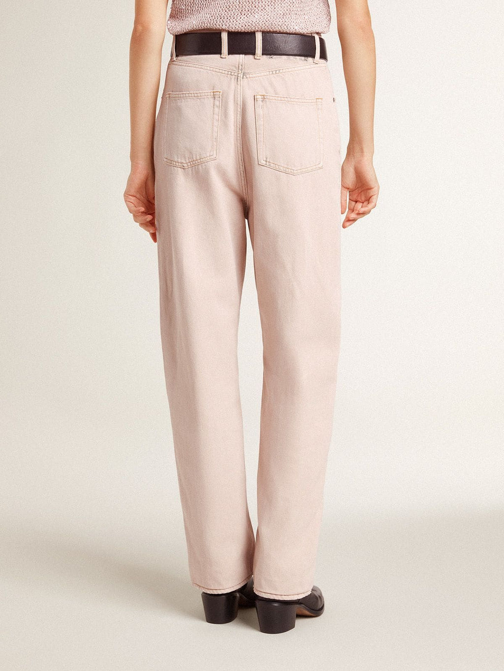 Women's pink jeans