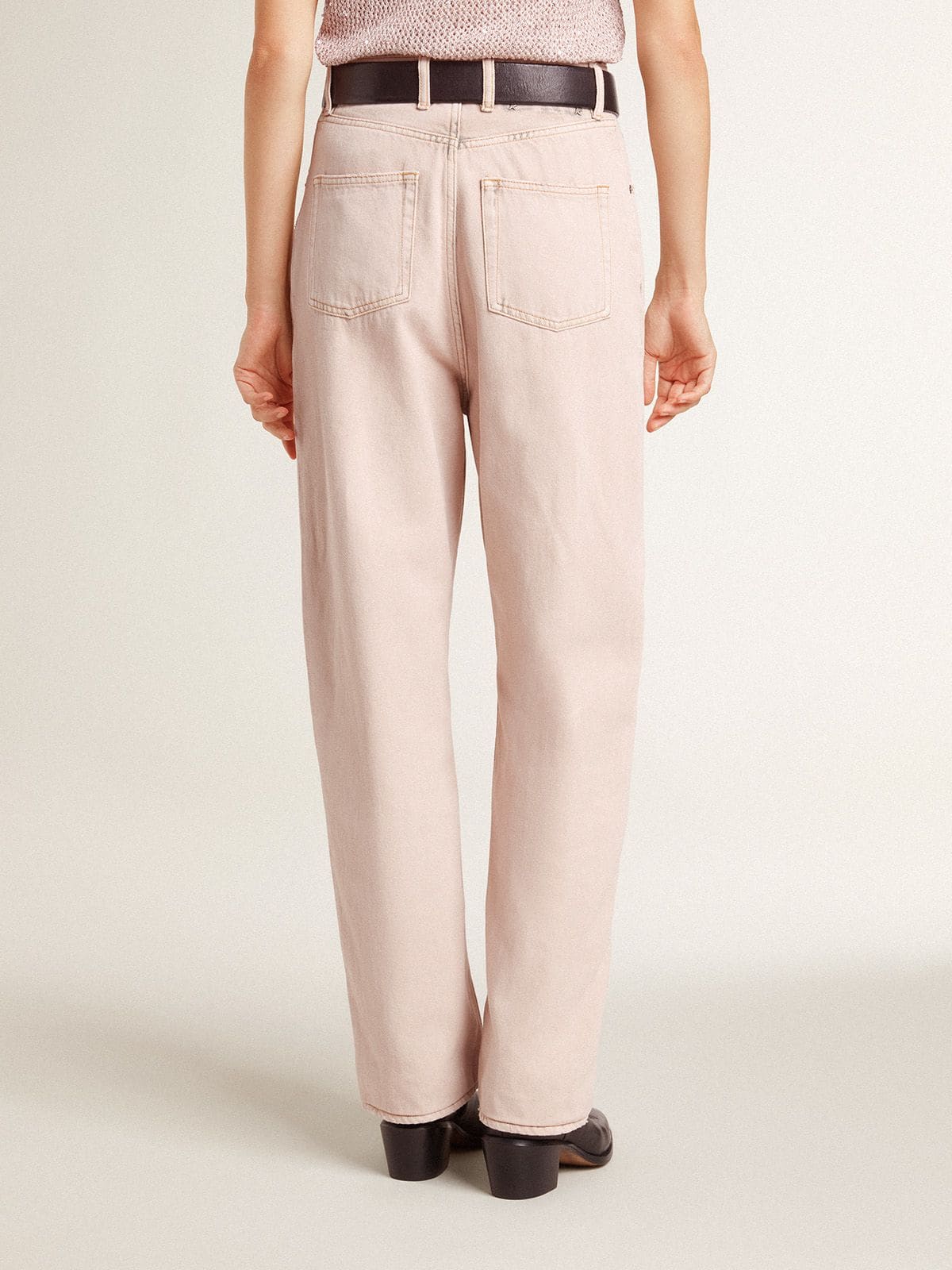 Women's pink jeans