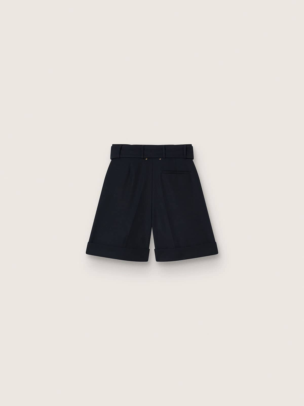 Women's shorts in black wool gabardine with waist belt