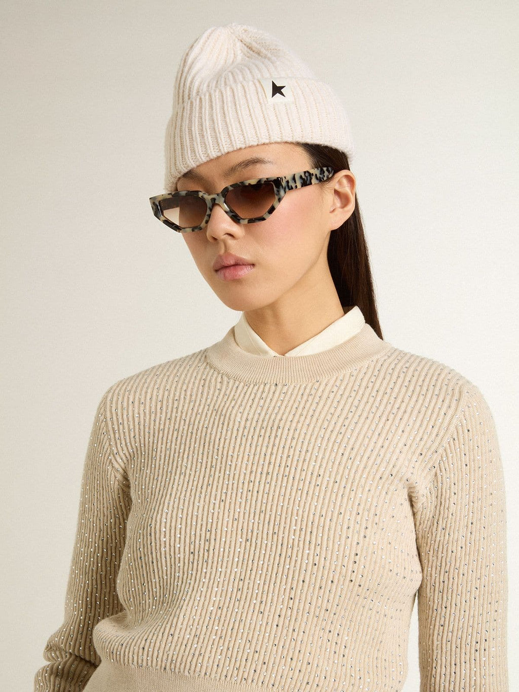 Cropped round-neck sweater in beige wool with all-over crystals