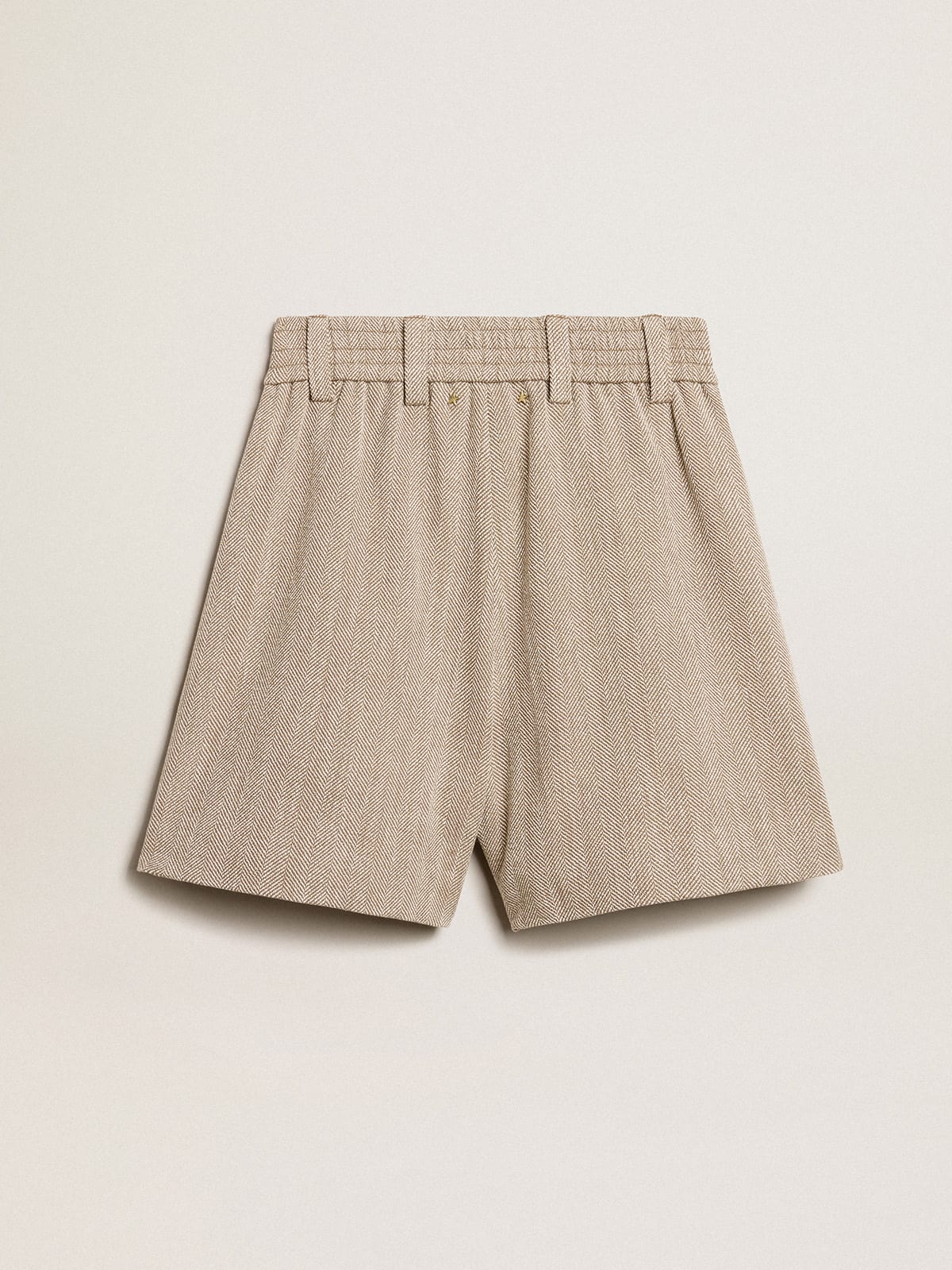 Women’s aged white cotton shorts with elasticated waist
