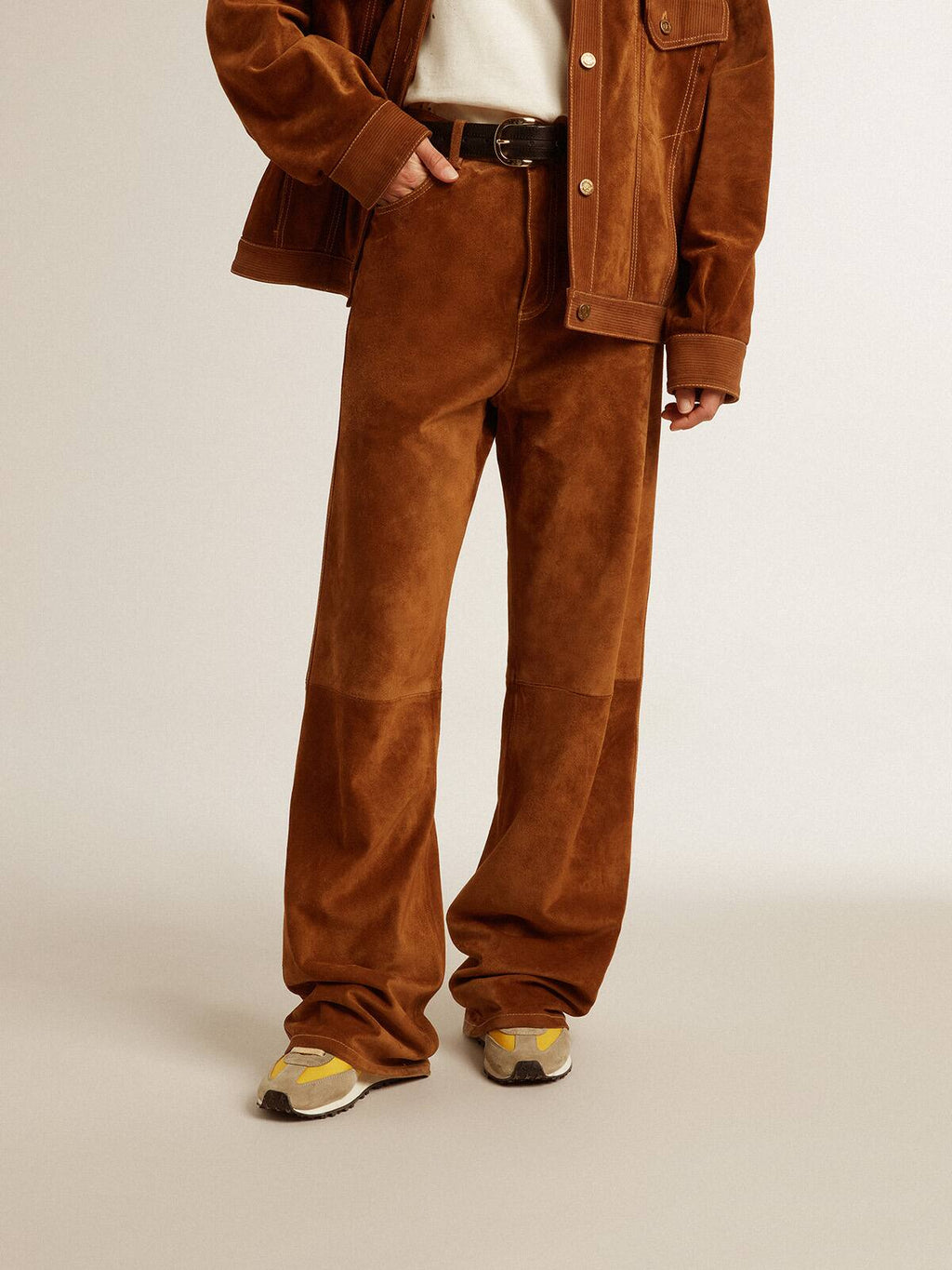 Women's tobacco-colored split leather pants
