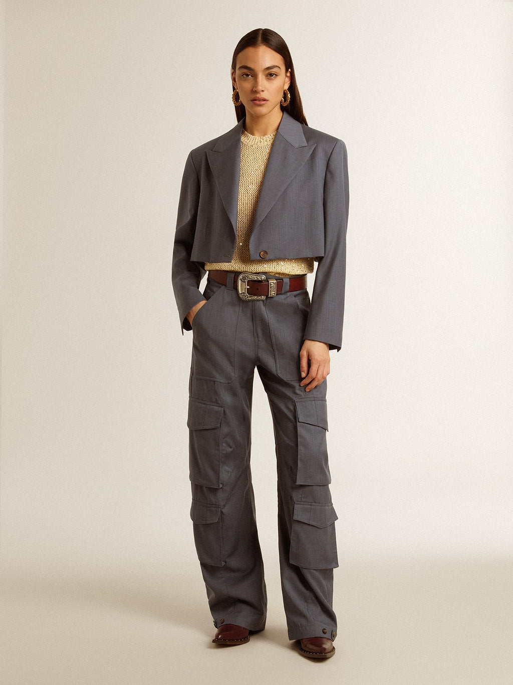 Women's single-breasted cropped jacket in baby blue wool
