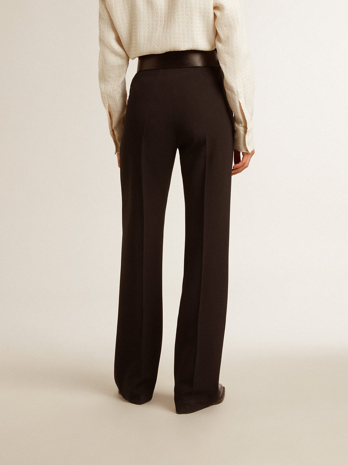 Women’s soft black pants in wool blend